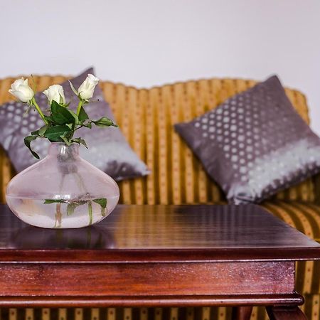 Halby Luxury Rooms Chmielna 73B Warsaw Luaran gambar