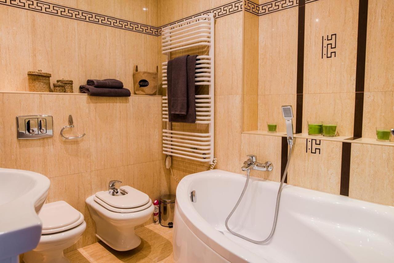 Halby Luxury Rooms Chmielna 73B Warsaw Luaran gambar